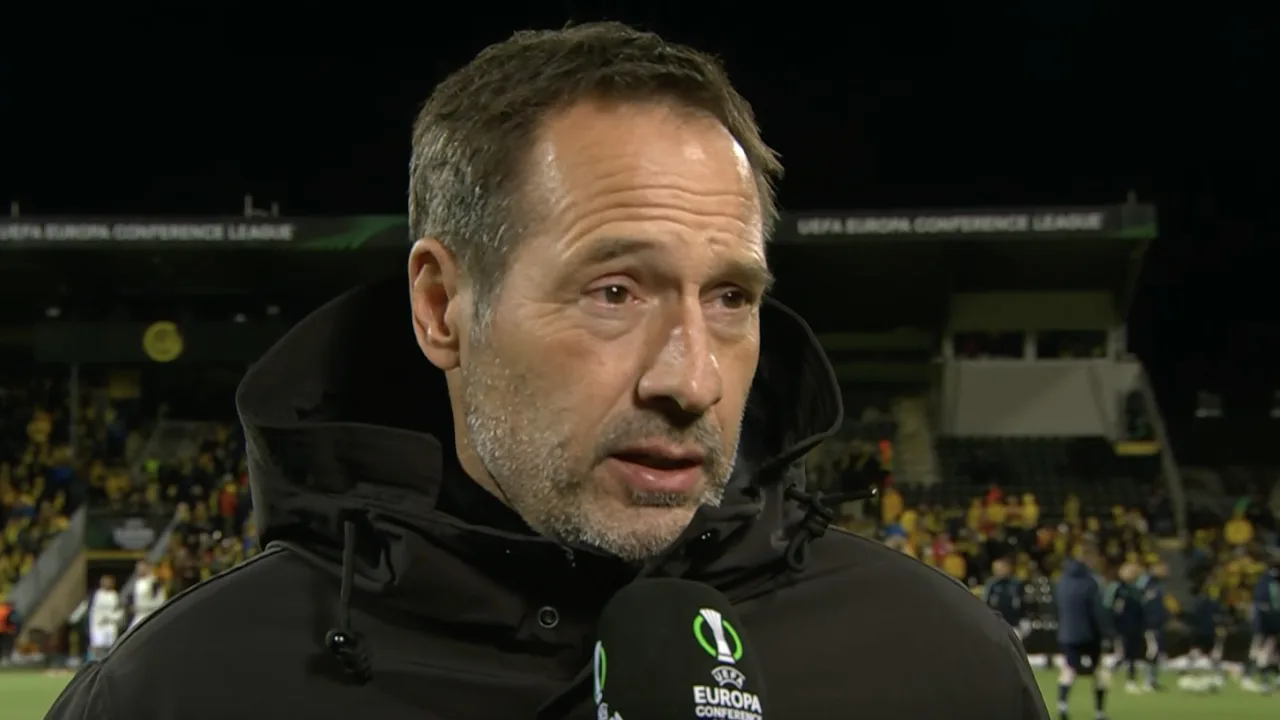 Van 't Schip verklaart afwezigheid Henderson: 'Een blessure, we nemen daar geen risico mee'