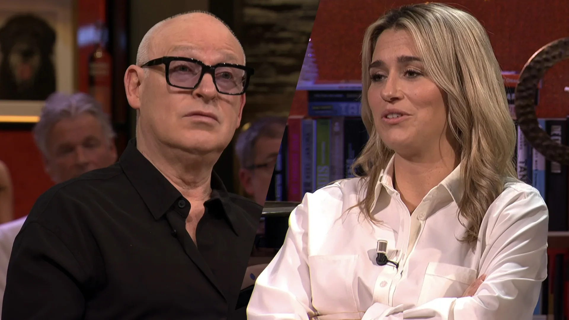 René van der Gijp hoort salaris van handbalsters en is verrast: 'Zo!'