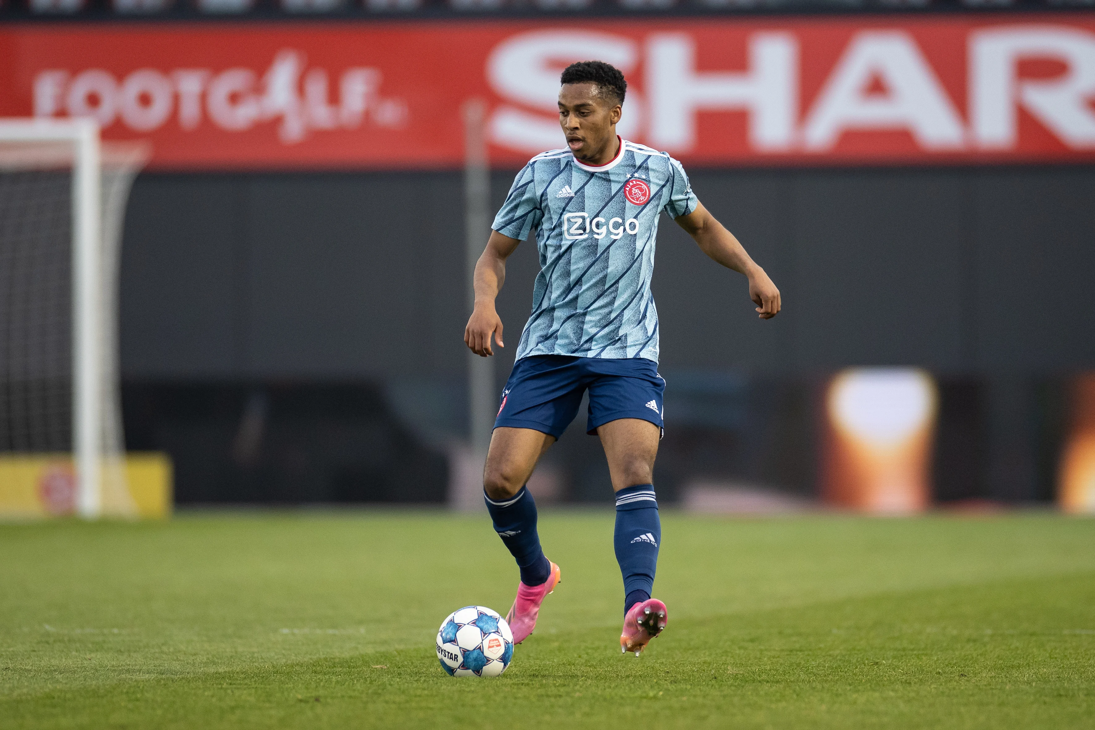 Timber verruilt Ajax transfervrij voor FC Utrecht