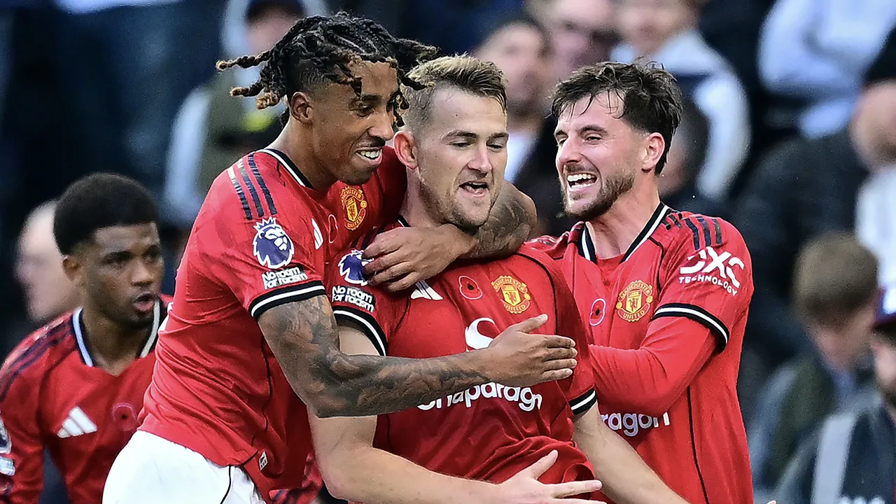 Matthijs de Ligt redt in minuut 96 punt voor Manchester United tegen Tottenham Hotspur