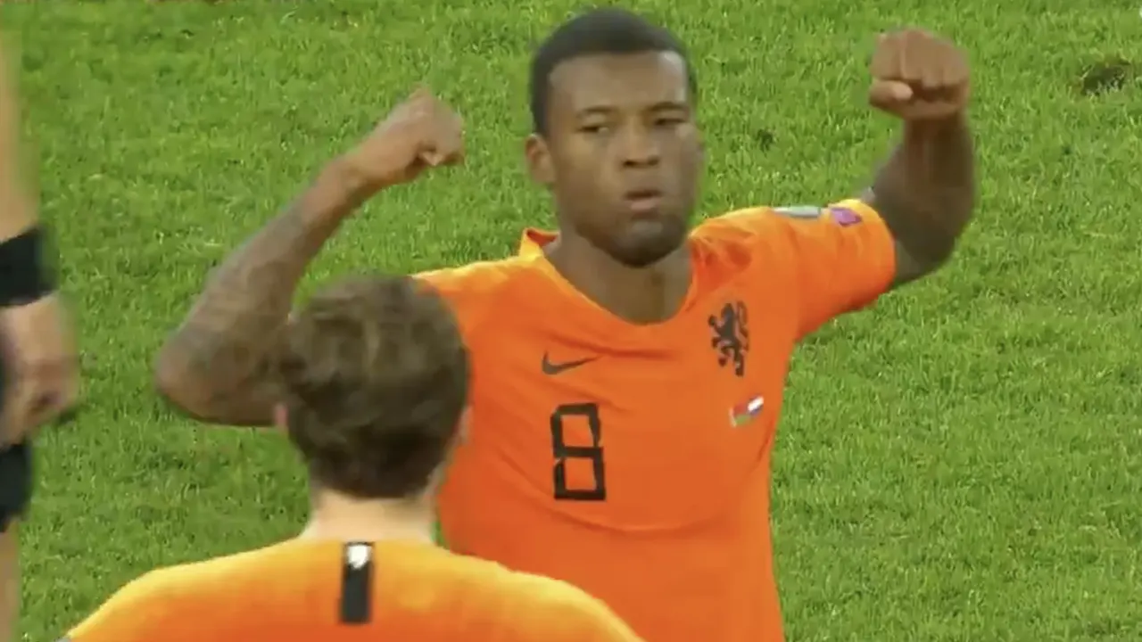 Wijnaldum pegelt Oranje op schitterende wijze naar 2-0
