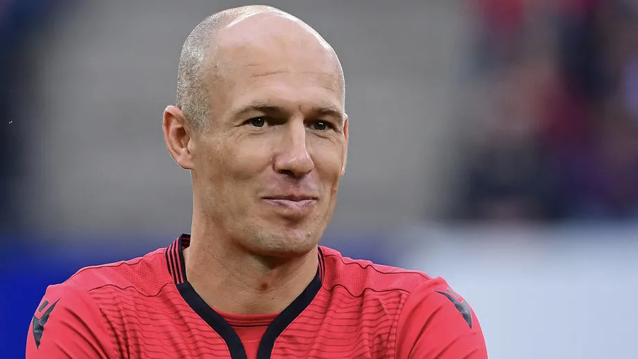 Perez twijfelt aan terugkeer Robben: 'Hij is ongelooflijk blessuregevoelig'