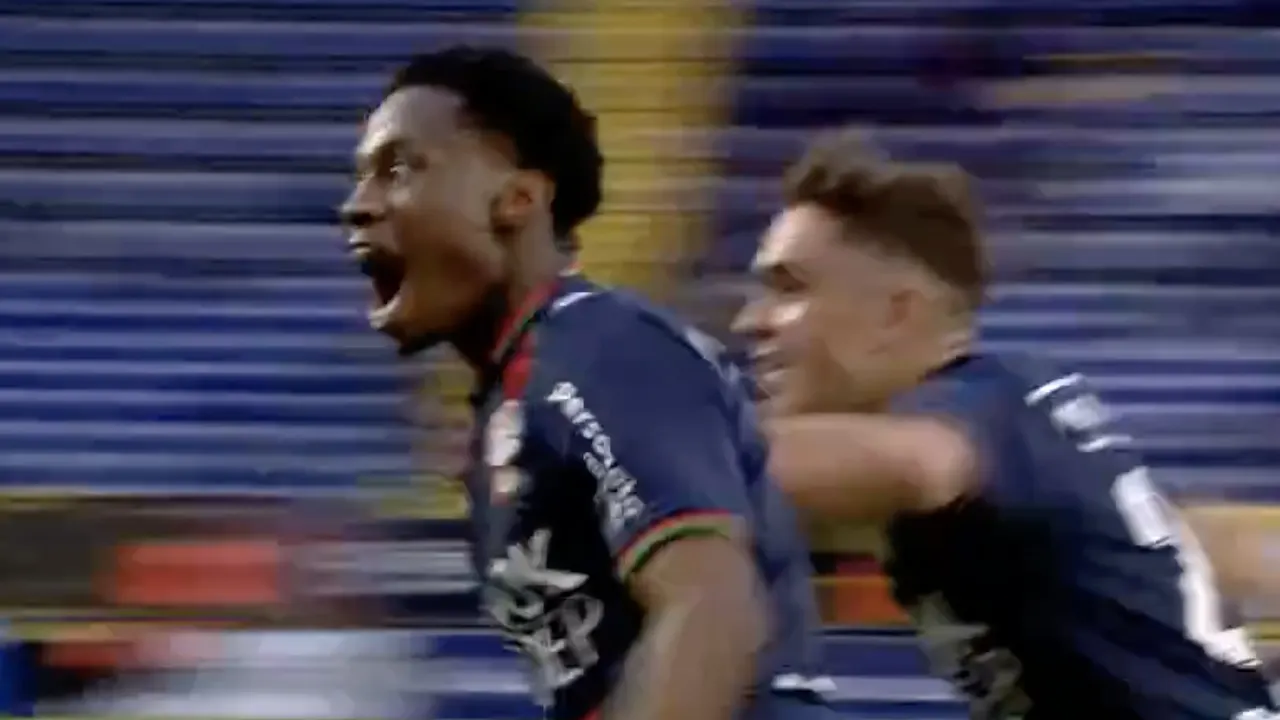 VIDEOGOAL: Okita schiet NEC met prachtige voetbeweging naar Eredivisie