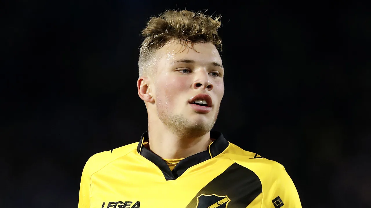 Bologna legt Sydney van Hooijdonk definitief vast