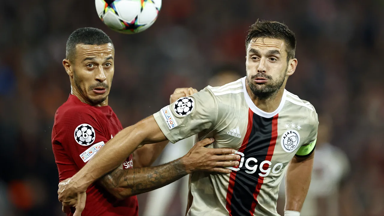 Thiago mist uitduel van Liverpool met Ajax in Champions League