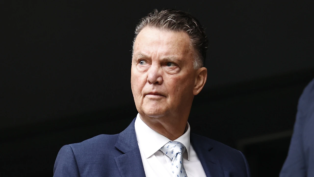 Bayern München ontkent Van Gaal te hebben benaderd: ‘Ik heb het hem niet gevraagd’