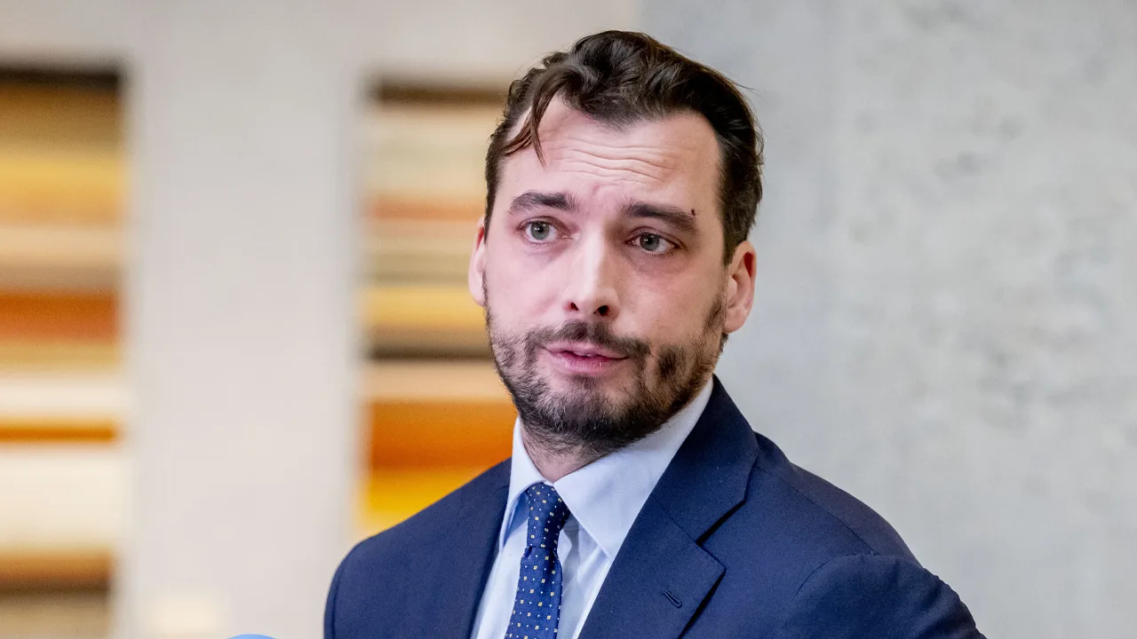 Baudet noemt aanval op hem met bierflesje 'politieke aanslag'