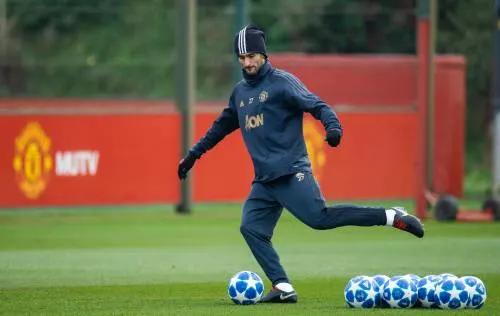 Fellaini aan de kant met kuitblessure