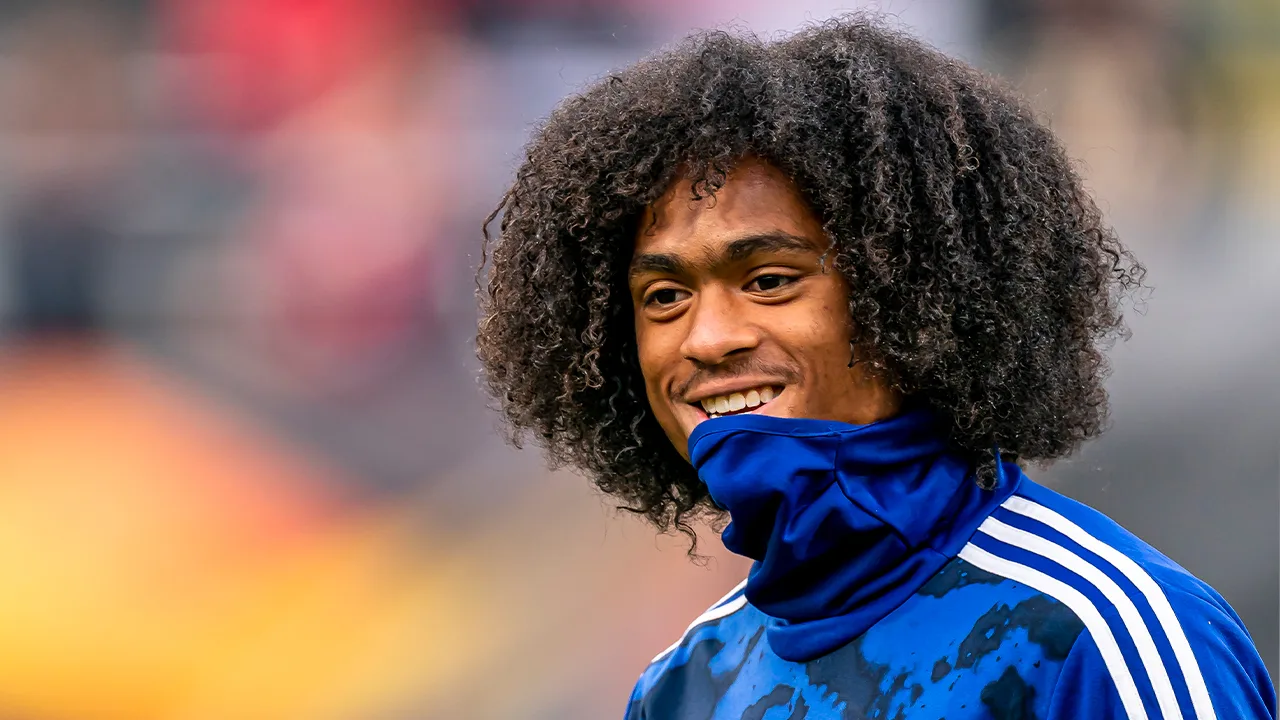 Man United overweegt verhuur Nederlands talent Chong
