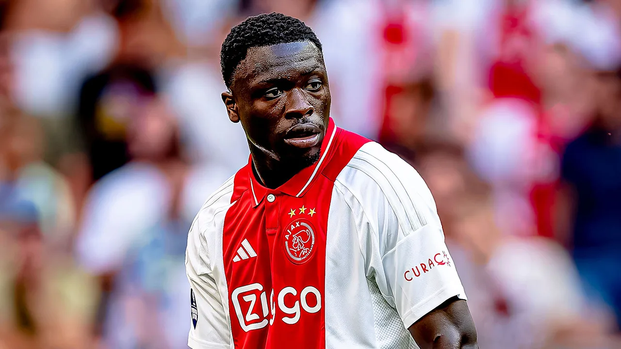 Nottingham Forest meldt zich voor Brobbey na afgeketste transfer Giménez