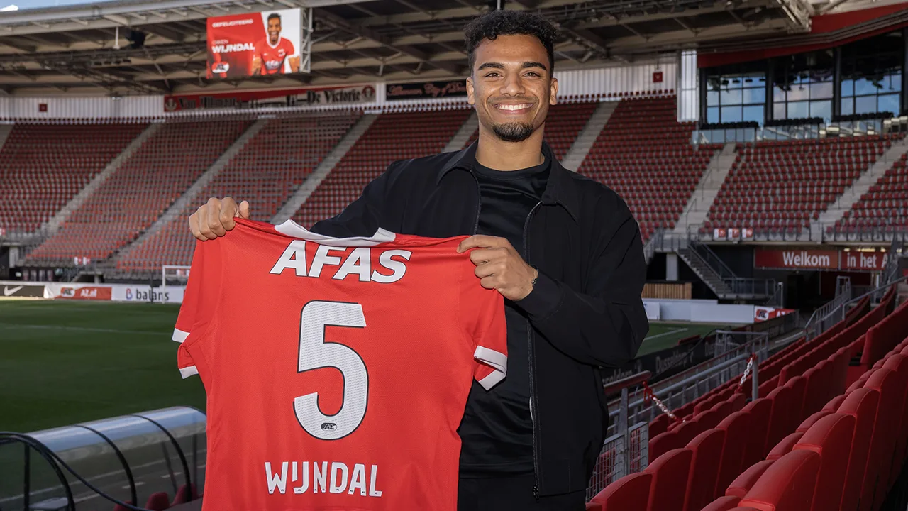 OFFICIEEL: Wijndal verlengt contract bij AZ