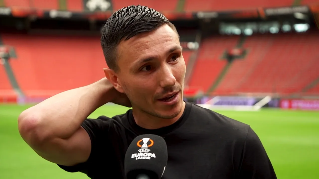Berghuis over onrust bij Ajax: 'Dat het niet meehelpt, dat is duidelijk'