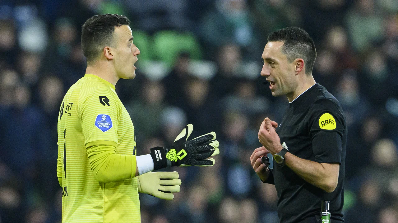 Etiënne Vaessen komt weg met duel voorwaardelijke schorsing na uitspraak over Dennis Higler