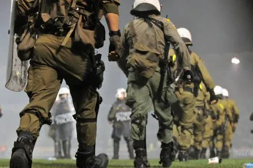 Griekse derby na rellen afgebroken