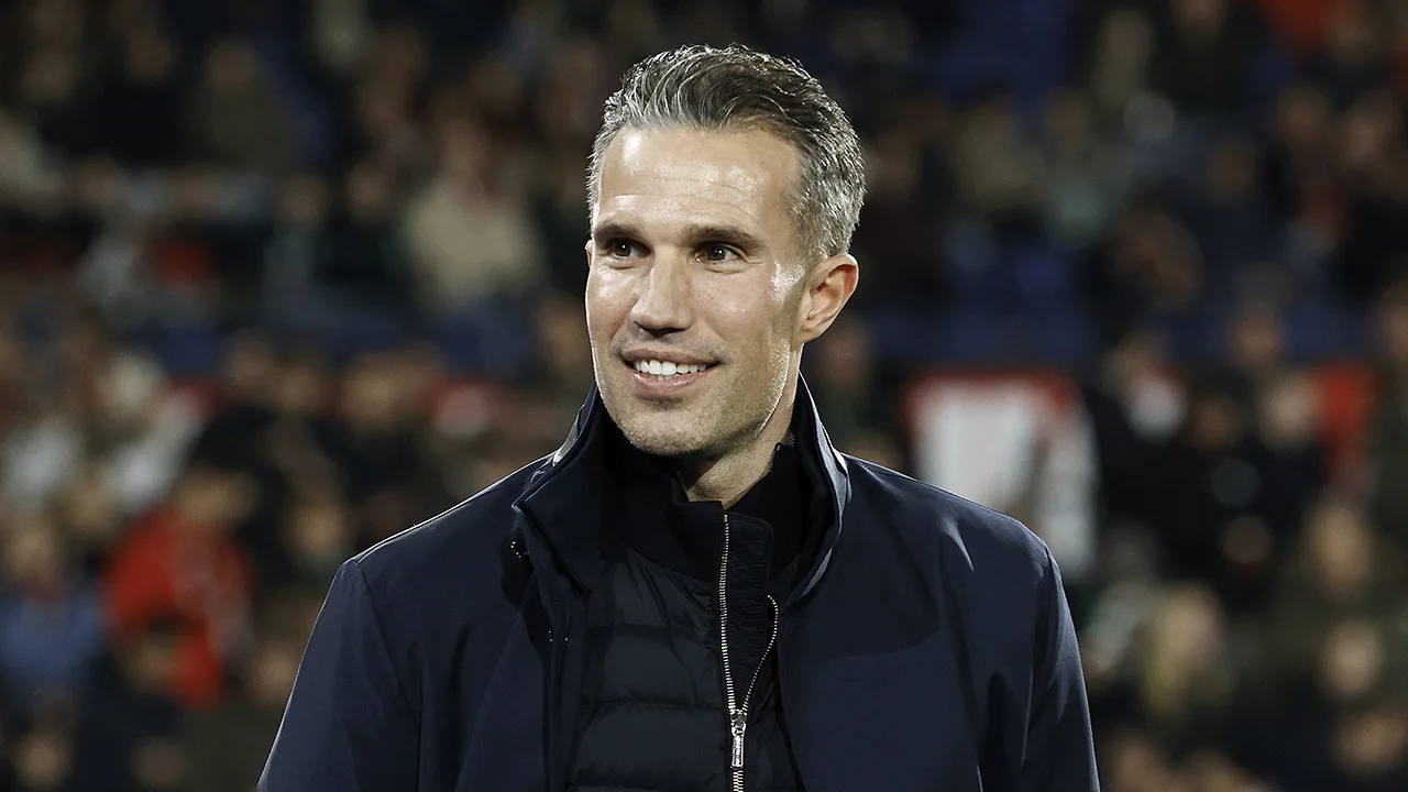 Robin van Persie kiest voor debutant in de aanval tegen Internazionale