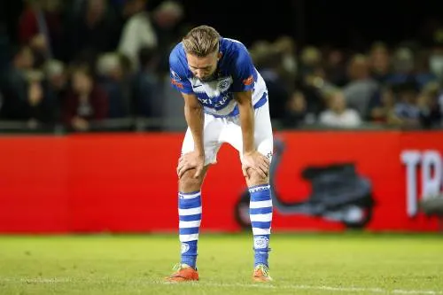 Graafschap vier duels zonder Serrarens