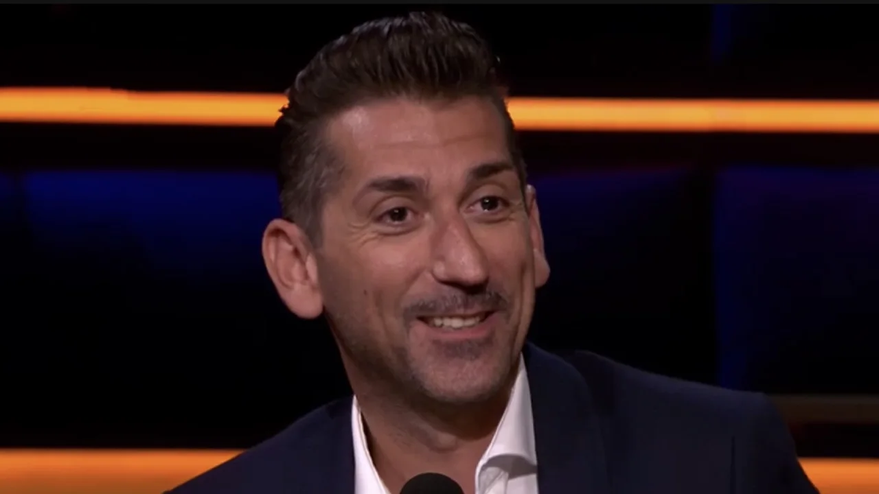 Danny Vera geeft livestream-concert: 'Eén hand in de broek en één in een bak met nootjes'