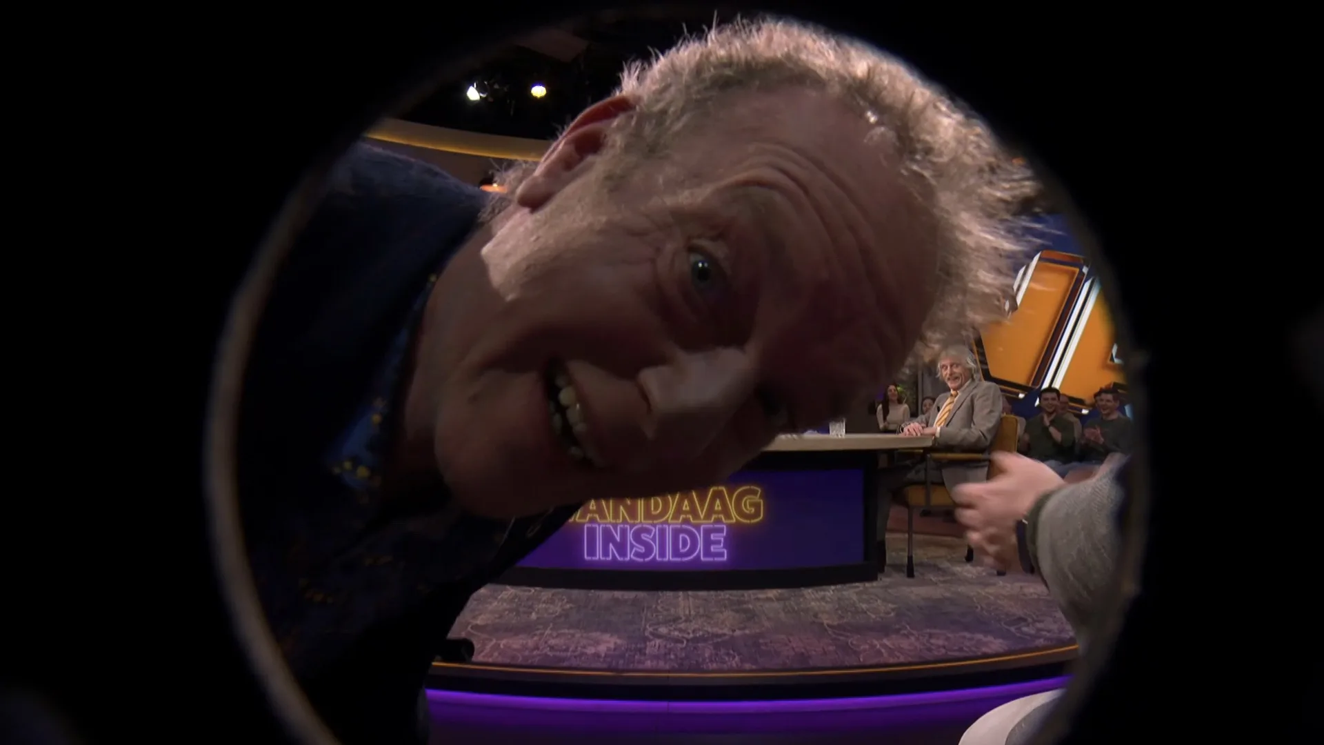 Koert Westerman neemt aanloop en doet de Koekoek bij Vandaag Inside: 'Mijn leven is af!'