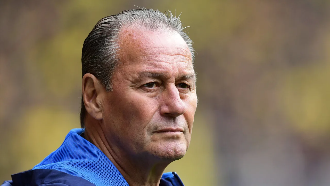 'Dan komen de spelers te veel onder druk te staan'