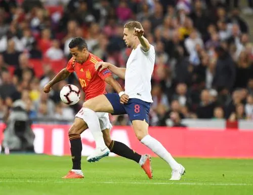 Enrique debuteert bij Spanje met zege