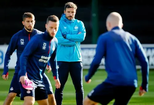 Van Bommel wil tegen VVV draad oppakken