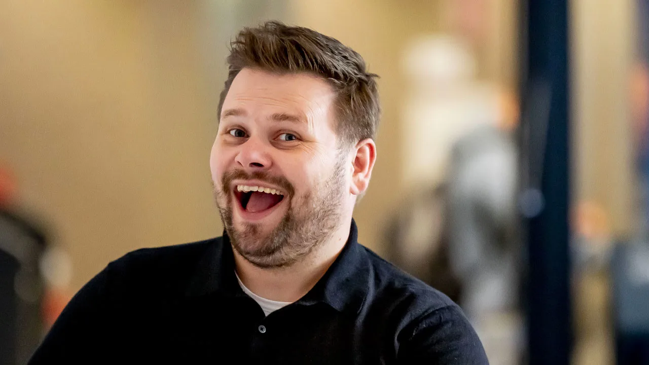 Thomas van Groningen staat deze maand in de Playboy!