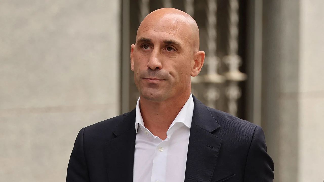FIFA schorst voormalig voorzitter Spaanse voetbalbond Rubiales voor drie jaar