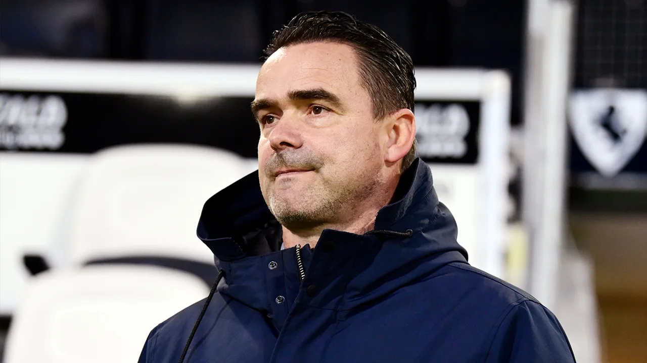 'Overmars stuurde dickpics naar vrouwelijke medewerker'