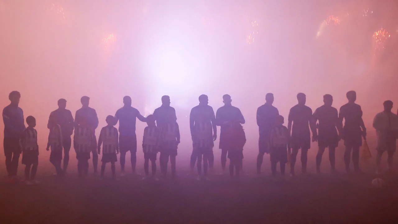 Man zwaargewond door vuurwerk bij bekerwedstrijd Quick Boys - Heerenveen