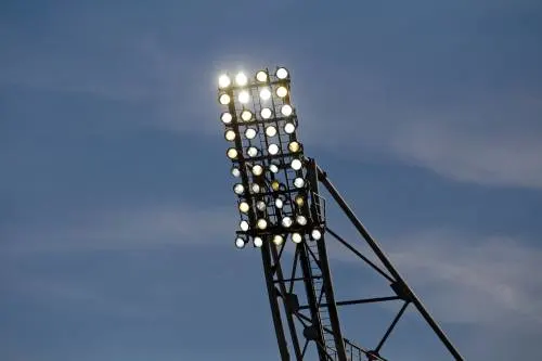 'Energieverbruik voetbalclubs moet lager'