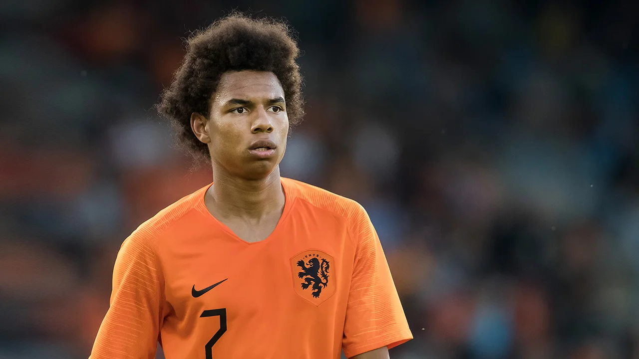 AZ met vijf spelers hofleverancier Jong Oranje