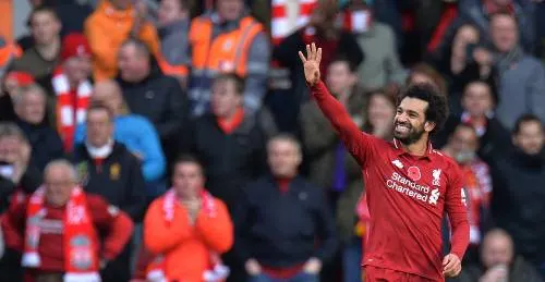 Liverpool blijft in buurt van Manchester City