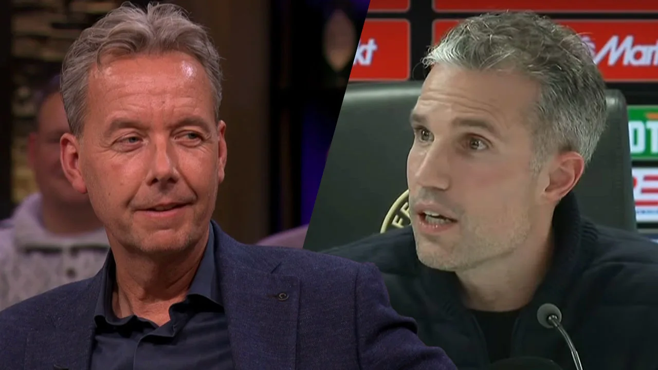 Robin van Persie mist Valentijn Driessen op persconferentie: 'Waar is hij?!'