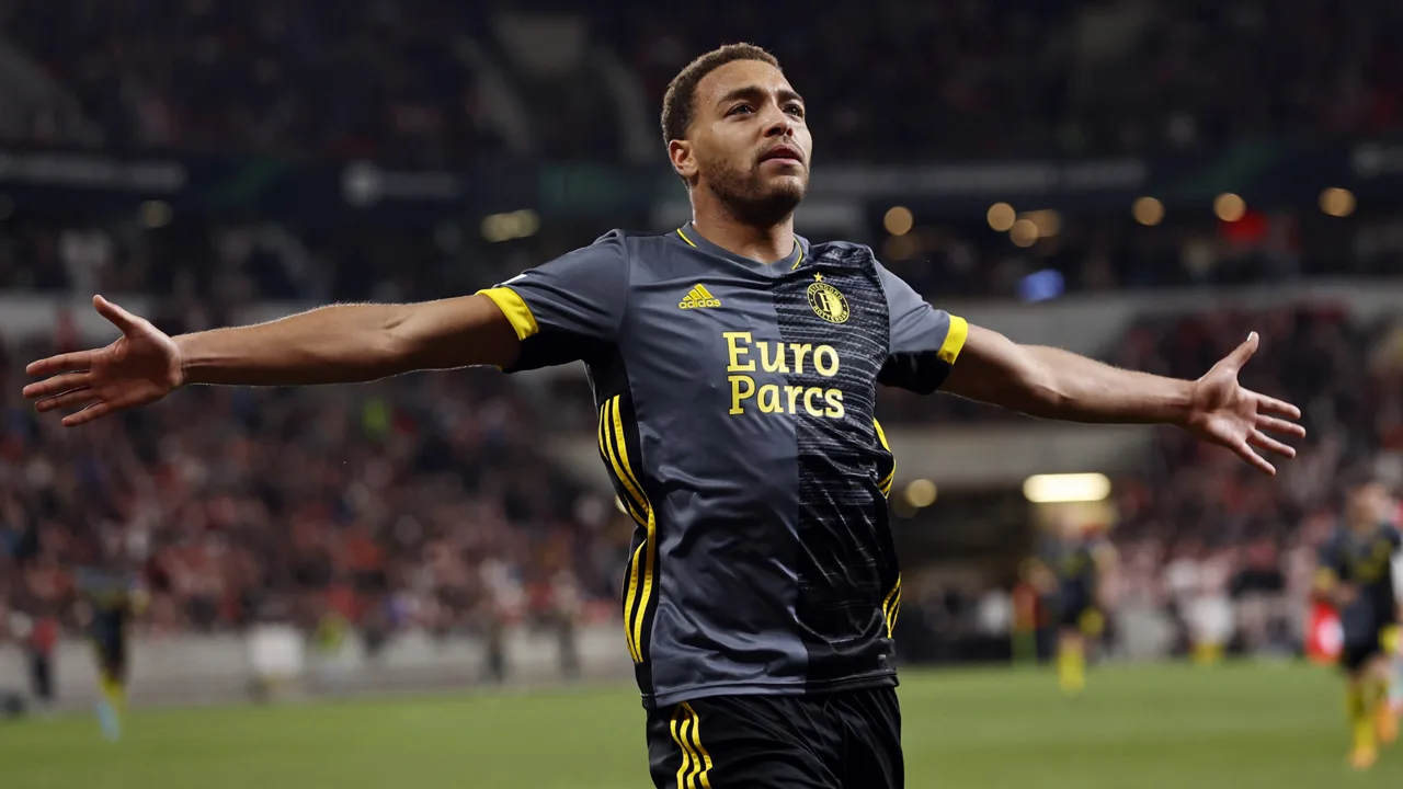 Feyenoord verslaat Slavia Praag en staat in halve finale Conference League