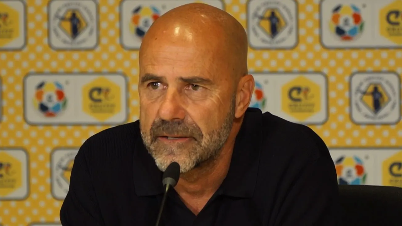 Bosz: ‘Met dit elftal moet je van Feyenoord winnen, want wij hebben betere spelers’