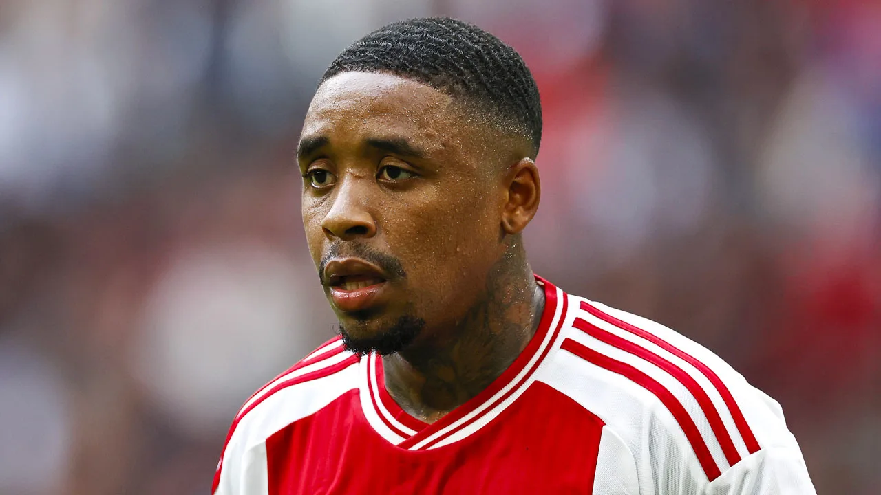 'Ajax wil Steven Bergwijn in januari niet verkopen'