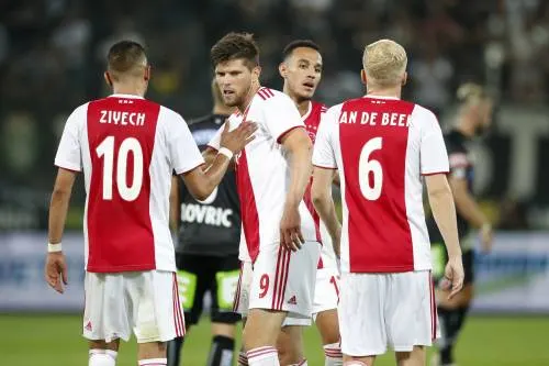 Van de Beek baalt van bijrol bij Ajax
