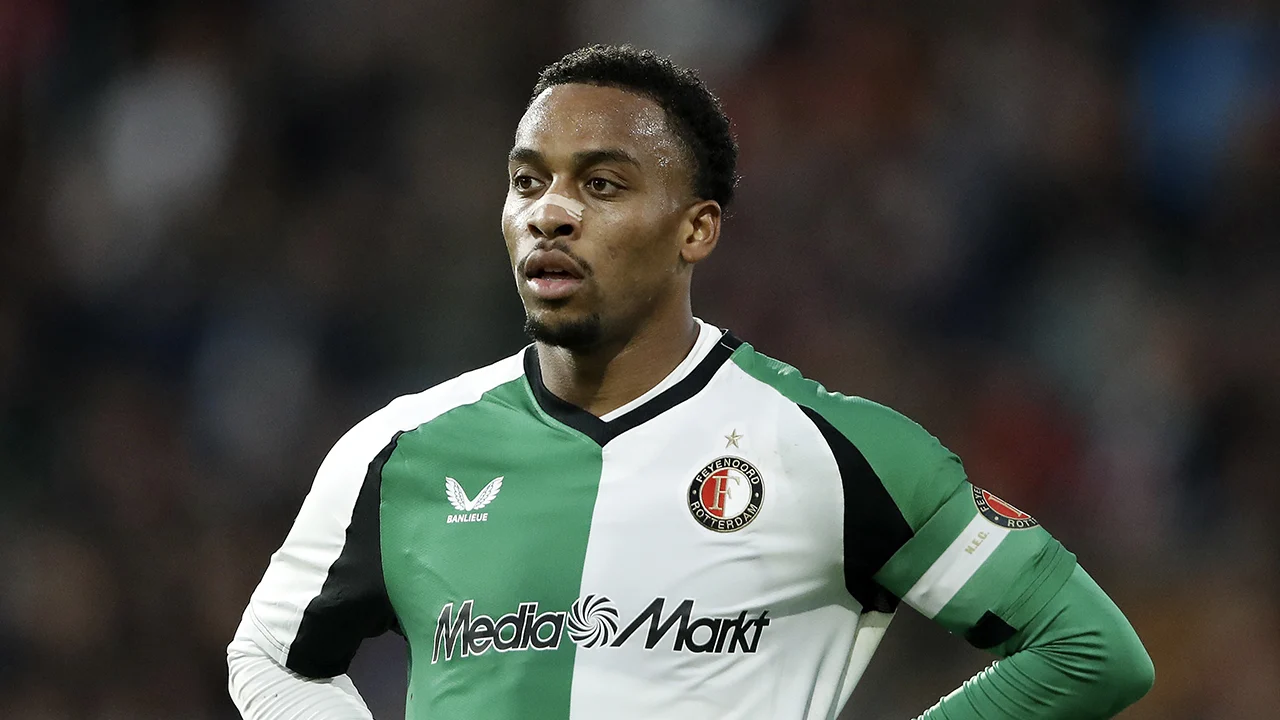 Feyenoord redt punt in moeizame wedstrijd bij NEC