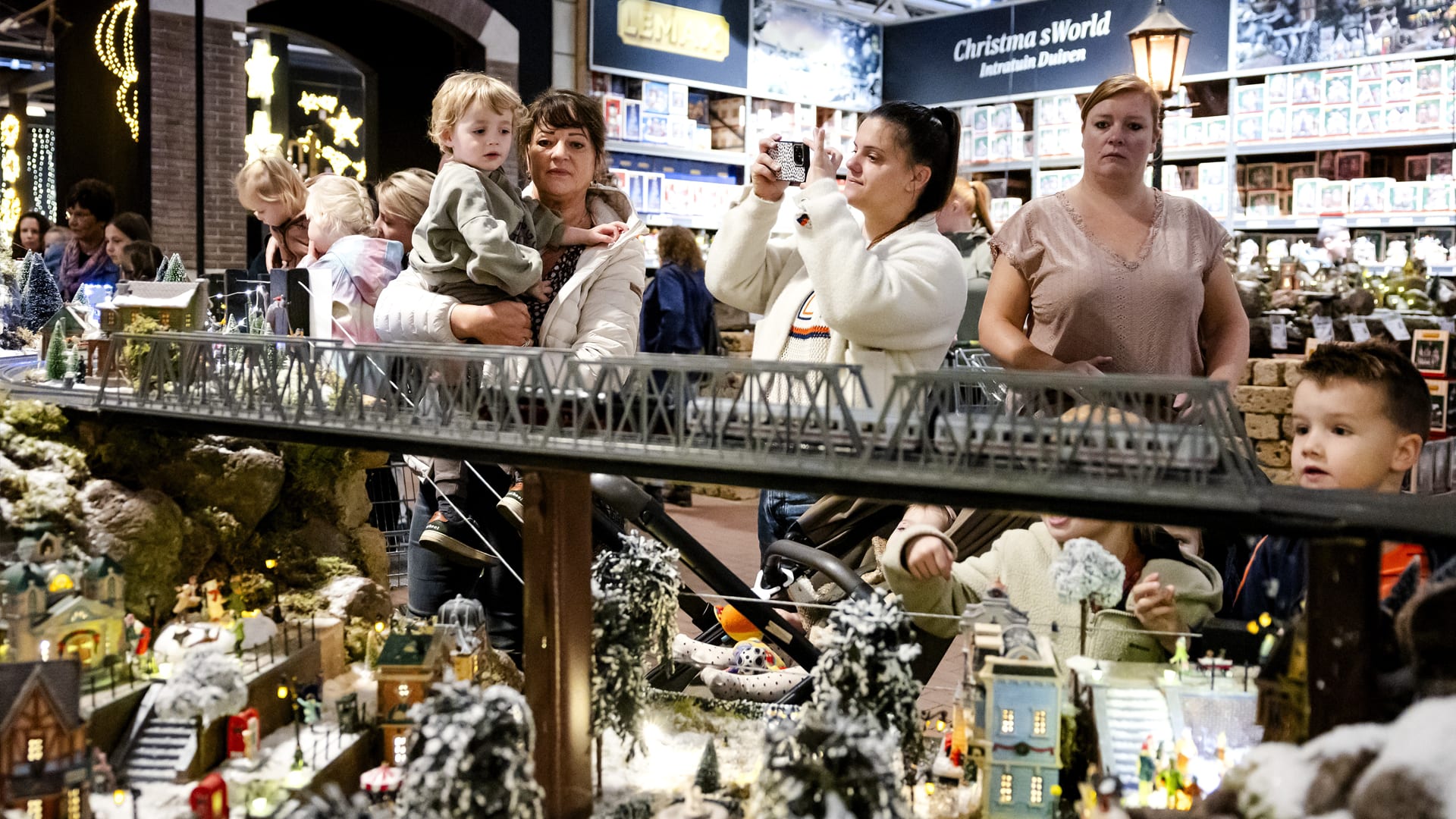Ontdek de Top 10 Kerstshows in Nederland voor 2025
