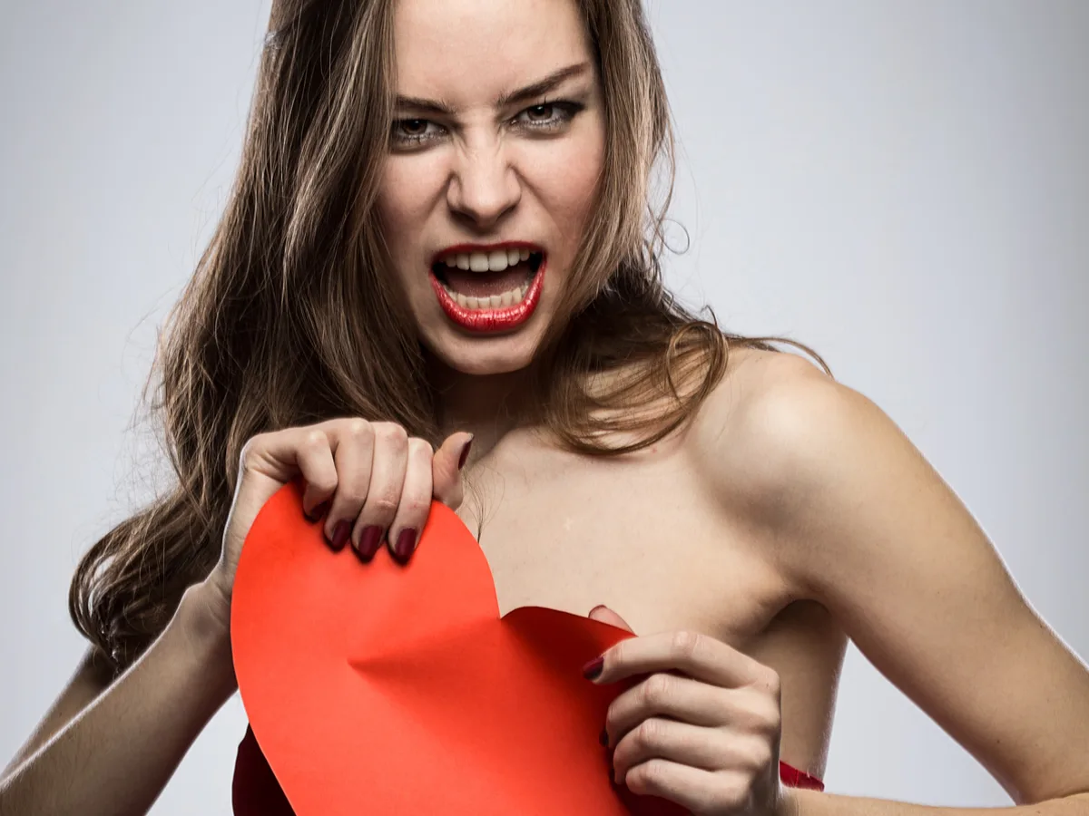 10 gedachten die iedere single heeft op Valentijnsdag