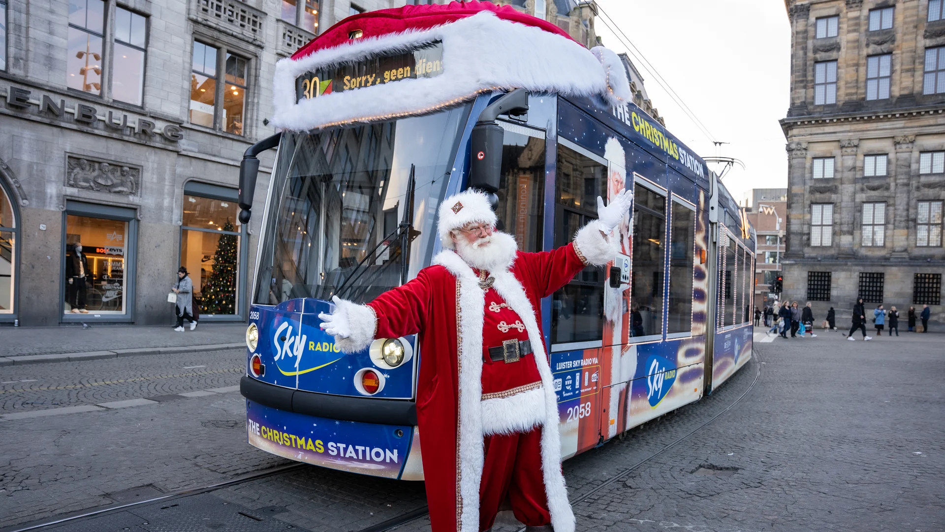De Sky Radio Kersttram rijdt weer!