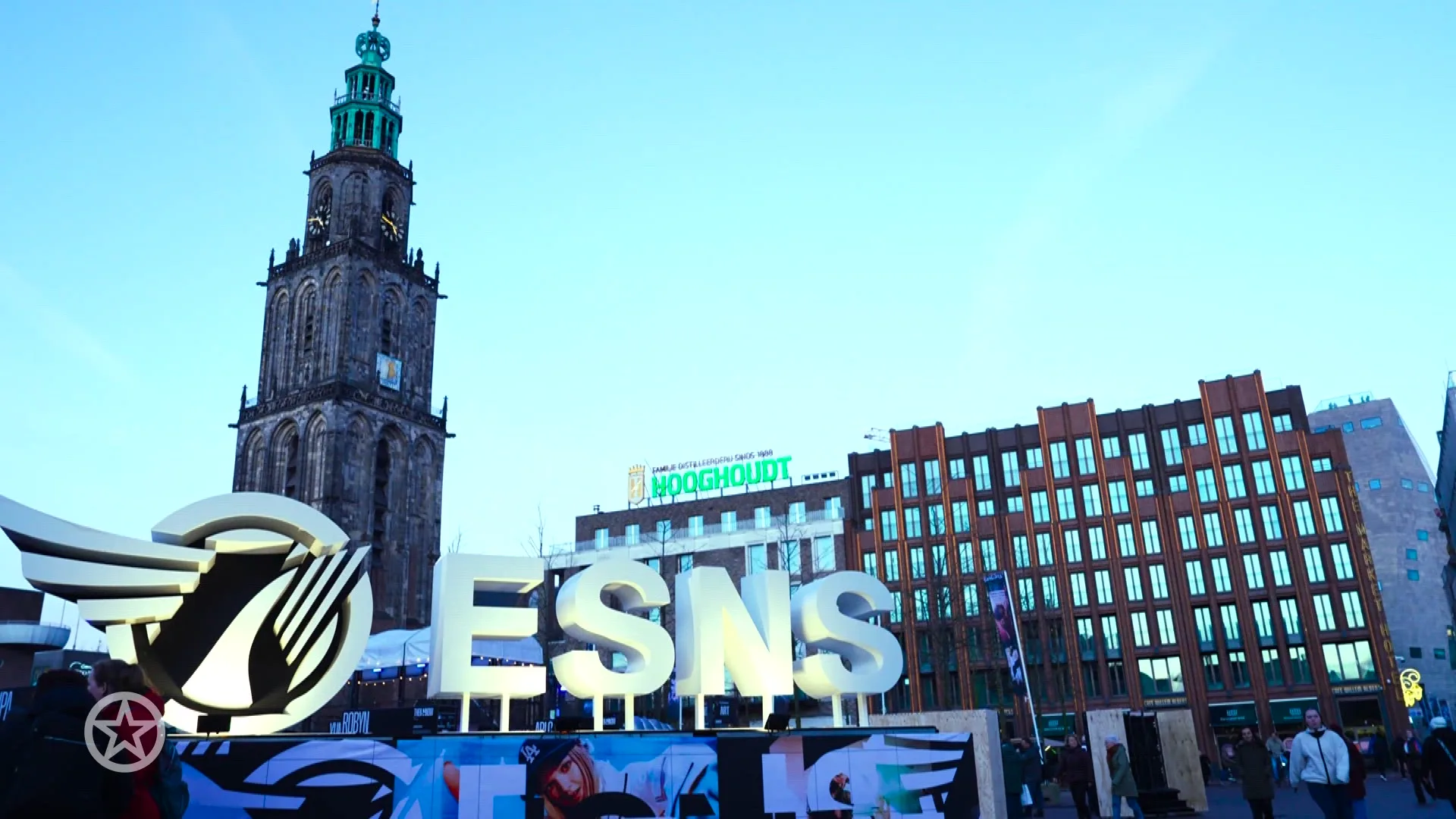 Koningin Máxima zingt uit volle borst mee op ABBA