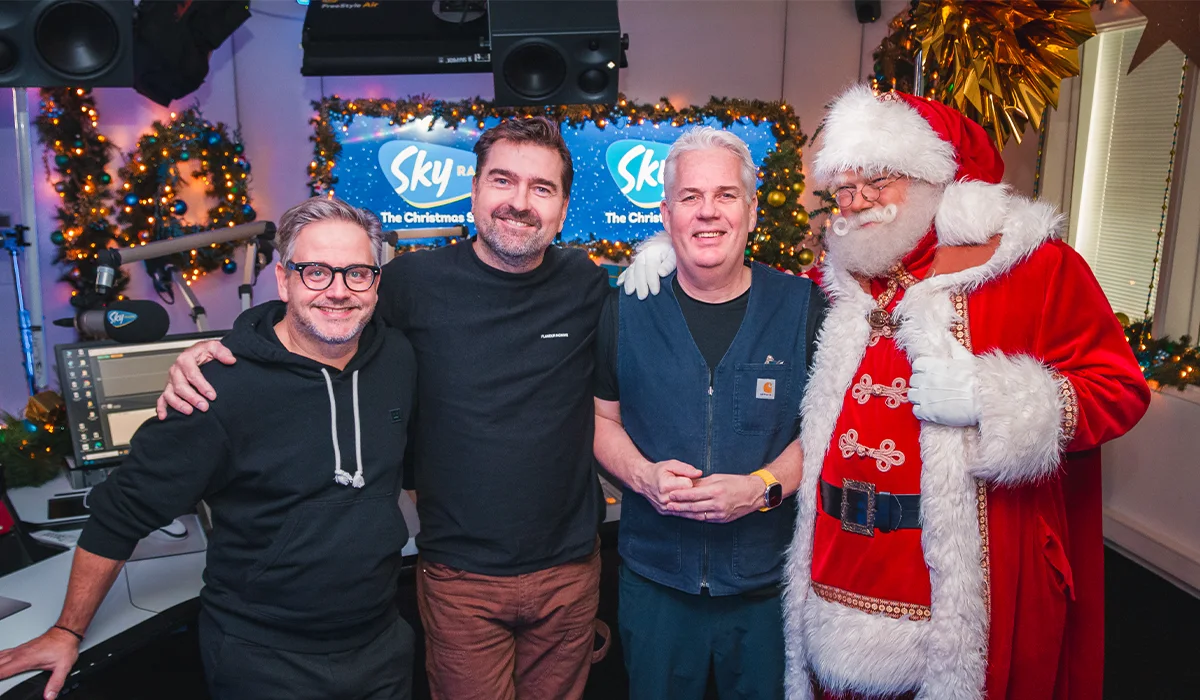 Guus Meeuwis en Acda & de Munnik brengen de eerste stem uit voor de Christmas Top 50!