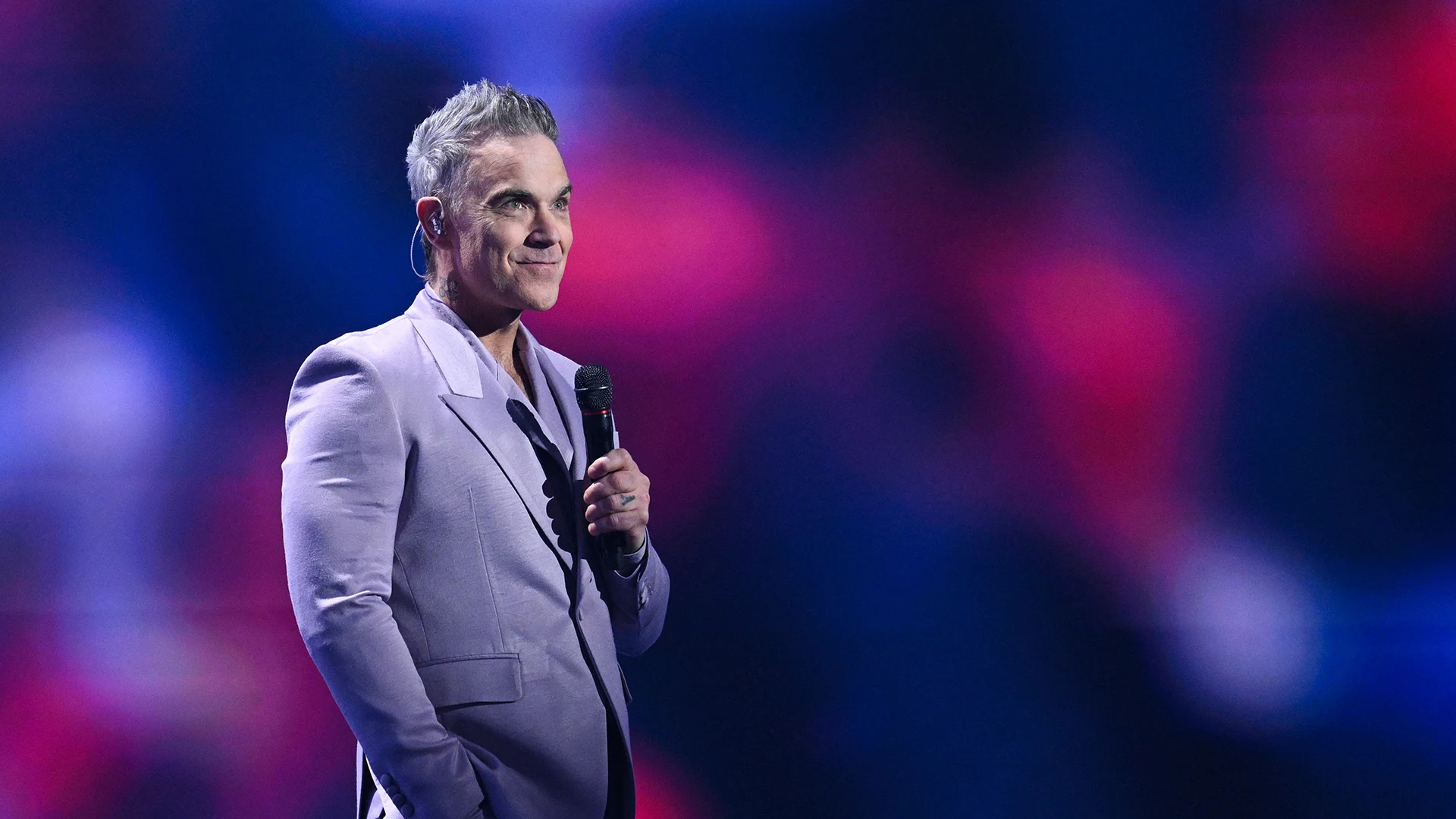 Robbie Williams brengt onverwachts een nieuw album uit