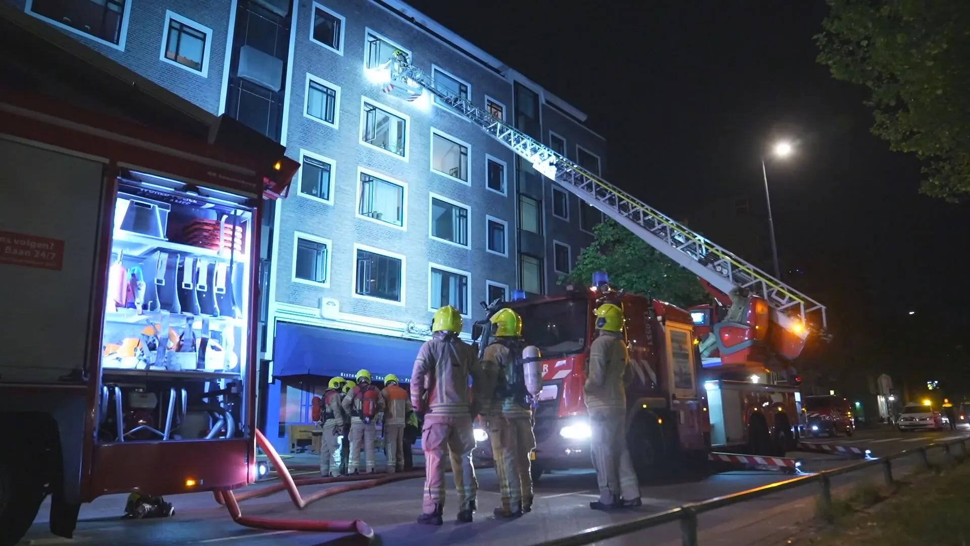 Tien gewonden door brand in appartementencomplex Rotterdam