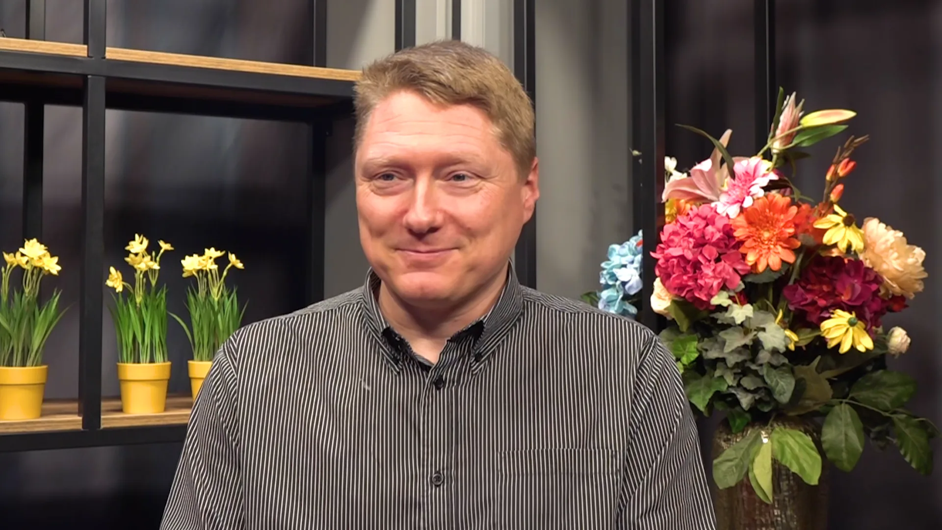 Ambulancebroeder Elbert wordt ware internetsensatie na kijkje in zijn leven op TikTok