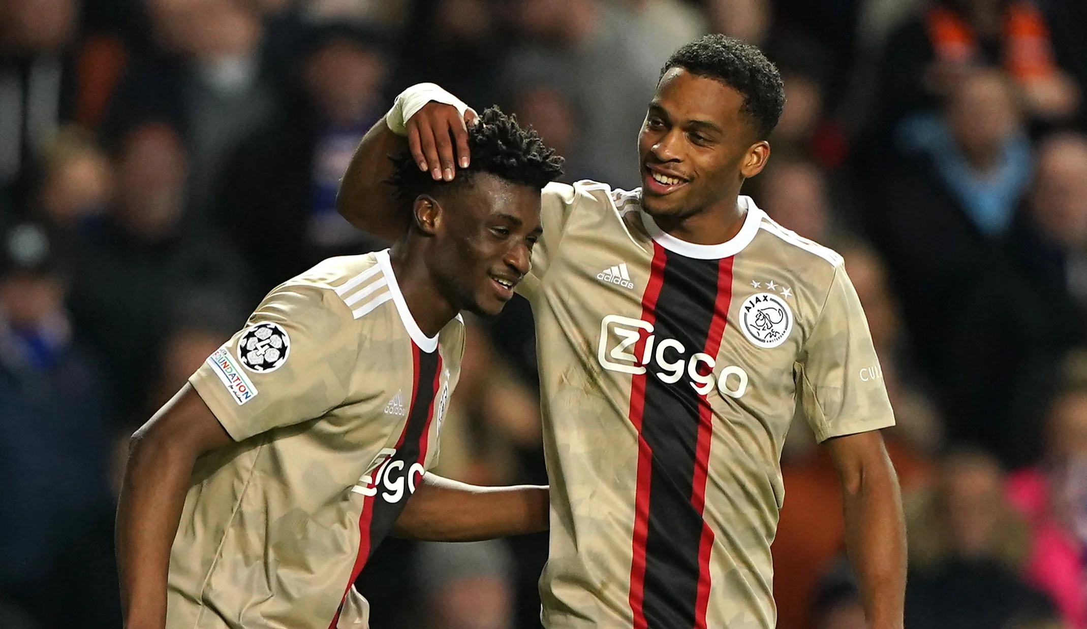Ajax overwint in Europa League na zege op Rangers FC