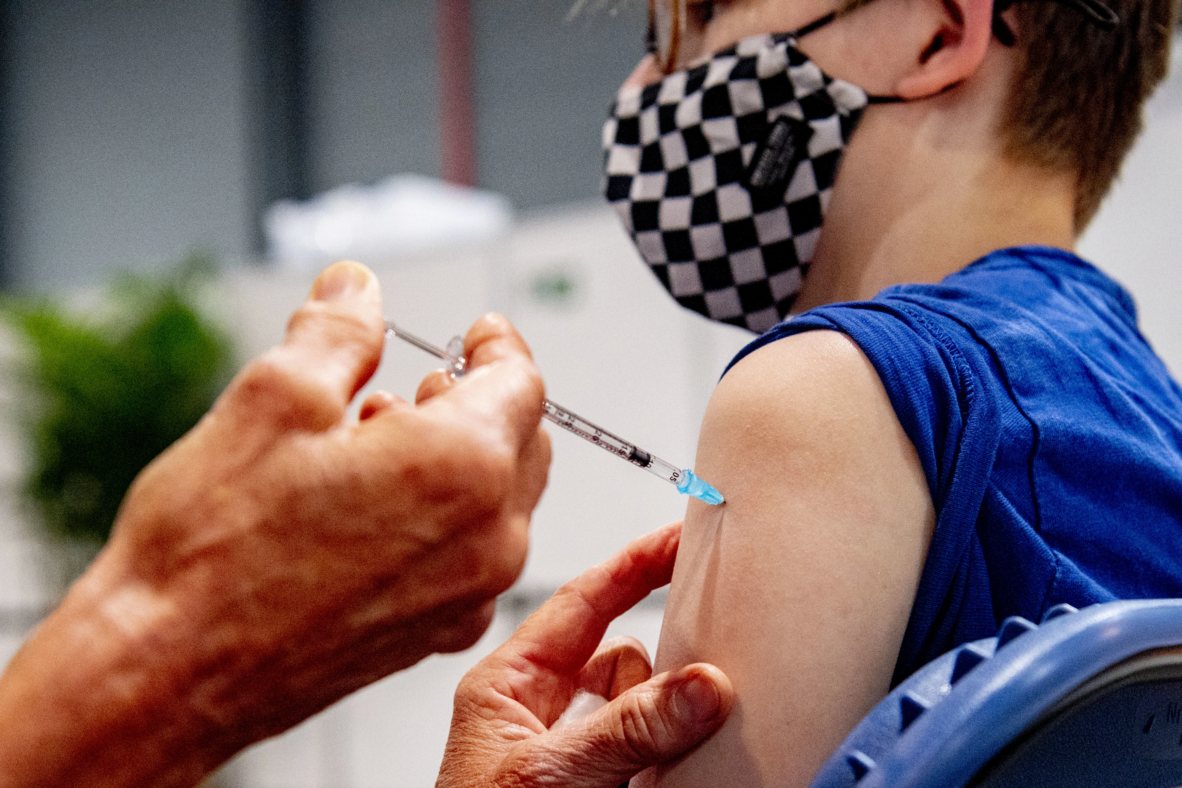 Europa verliest vertrouwen in vaccinaties, met Nederlanders voorop