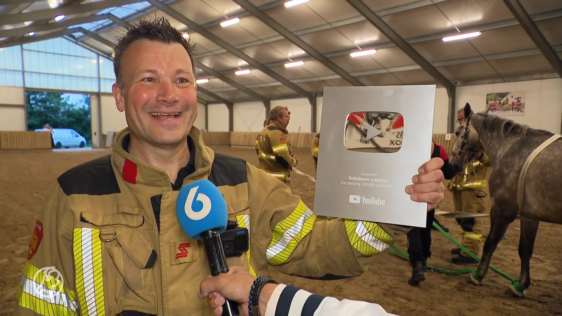 Publiek staat in vuur en vlam voor brandweermannen uit Lunteren