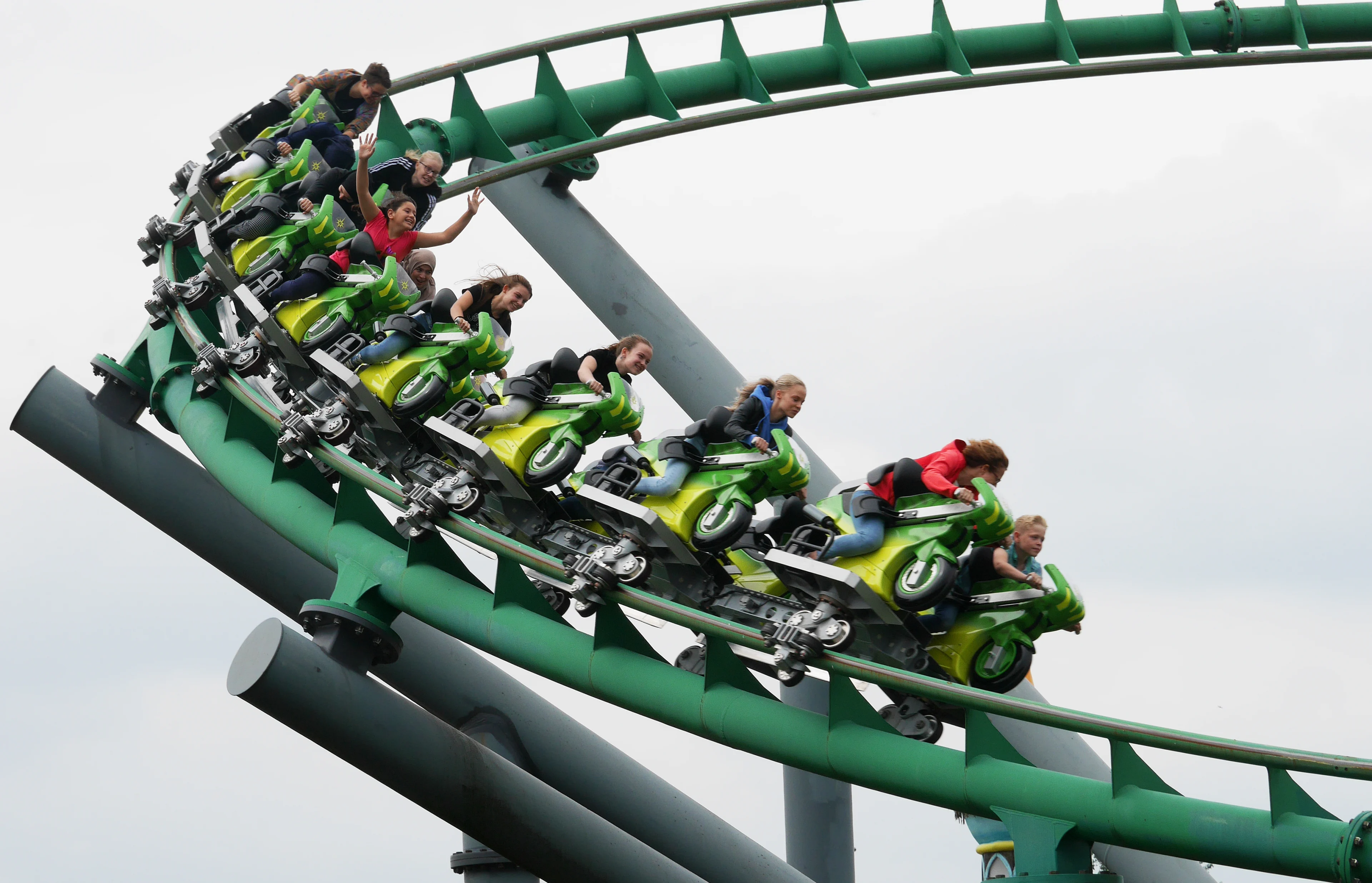 Attractiepark Toverland stopt per direct met het vullen van de hele achtbaan